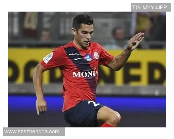 GFC阿与沙托鲁的激烈对决揭示足球战术与团队合作的魅力